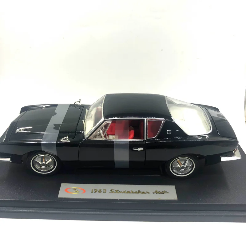 

Ultra-fine Edition 1/18 Rare New Special Die-cast Metal Muscle Vintage Car Model Home Display Collection Toys For Children