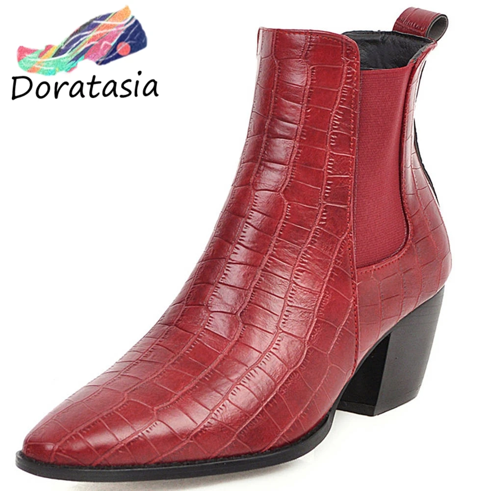 

DORATASIA Hot Sale Girl Street Party Fretwork Ankle Boots Brand Designer Boots Women slip-on Chunky High Heels Shoes Woman