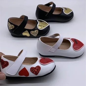 

2020 new baby Girls' white shoes Kids brand shoes Fashion Rivets shoes