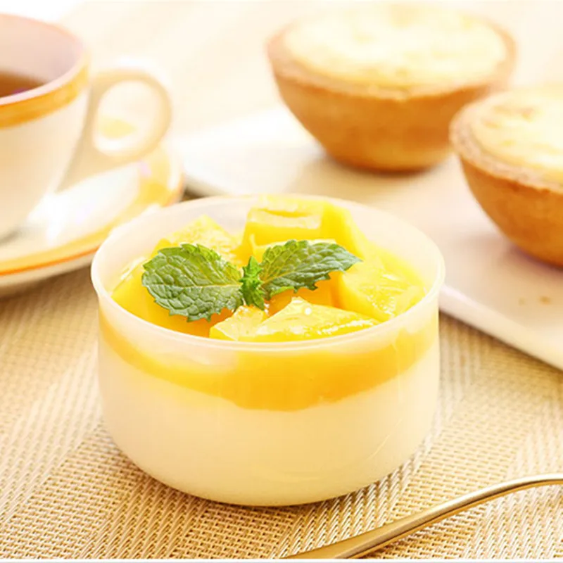 

20pcs Creative cute u shape disposable pudding cups 140ml small plastic cup party birthday favor jelly ice cream cup with lid