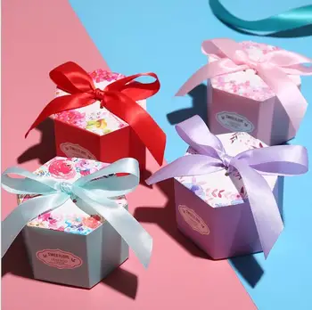 

50/100pcs Gift Box Candy Boxes Party Favors Wedding Bonbonniere Hexagon Starry Sky Bow Paper Box Chocolate Sugar Dragees Sweets