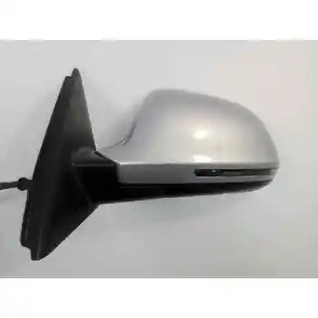 

LEFT REARVIEW Audi Q3 (8U)