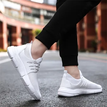 

New Men's Shoes Fashion Lightweight Mesh Sneakers Breathable Hard-Wearing Lace-Up Woven Running Shoes Zapatillas Hombre Casual