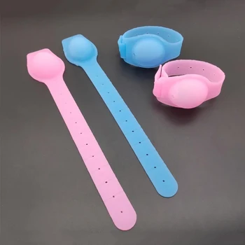 

Wholesale Disinfectant Bracelet With Refillable Bottles Reusable Portable Silicone Suncream Lotion Hand Sanitizer Wristband