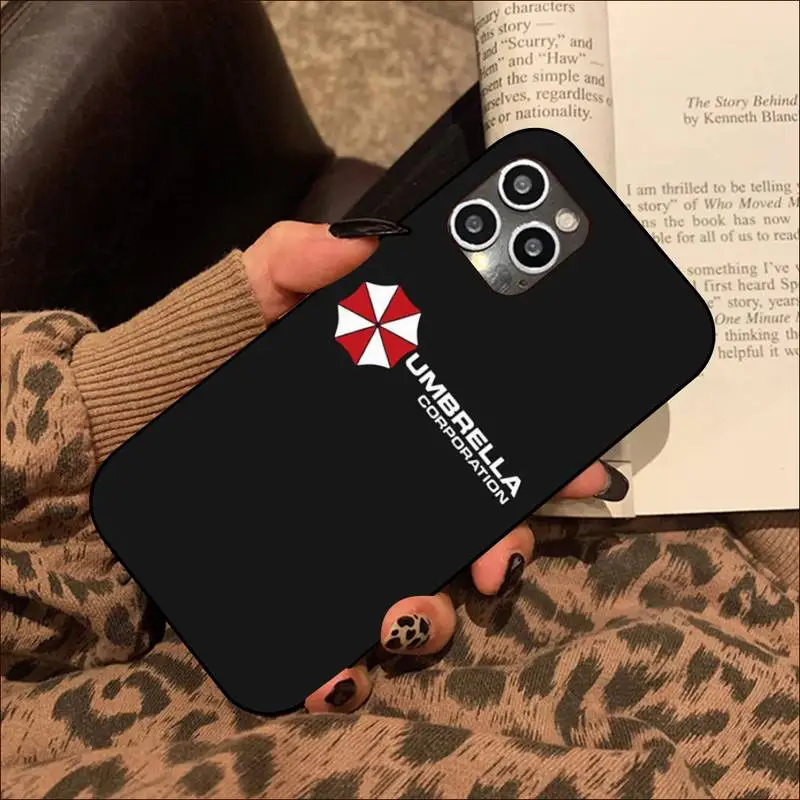 xr phone case Umbrella Corporation Phone Case for iphone 13 8 7 6S Plus X 5S SE 2020 XR 11 12 mini pro XS MAX iphone xr cover