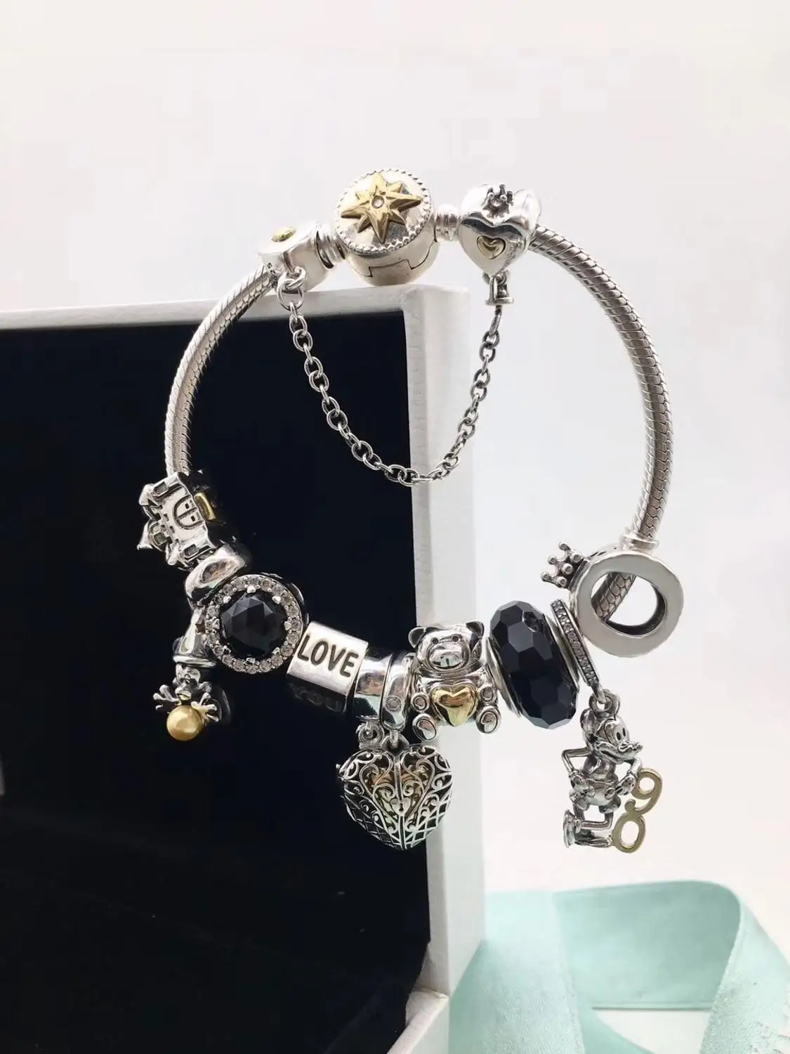 

High Quality LOVE Mickey Bear Cuff Links in Sterling Silver with Original Logo Jewelry as a Gift, Free Shipping.
