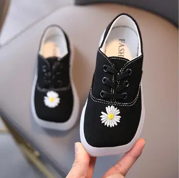 

Children's square head flower canvas shoes spring and autumn new soft bottom Baby Kindergarten indoor shoes girls' Board Shoes