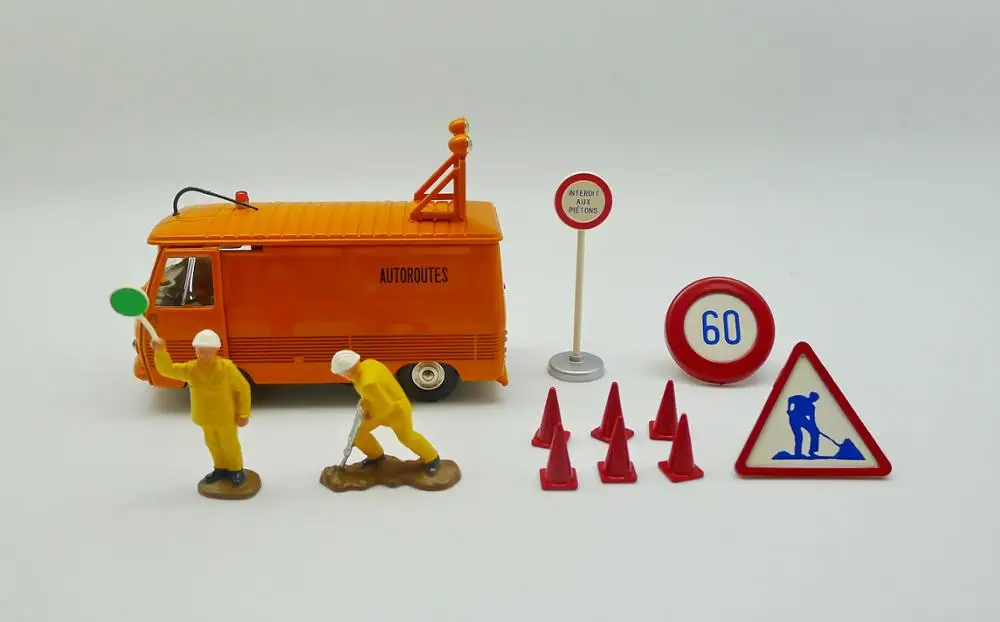 Atlas Dinky Truck 570 A PEUGEOT J 7 Autoroutes литые игрушки 1:43