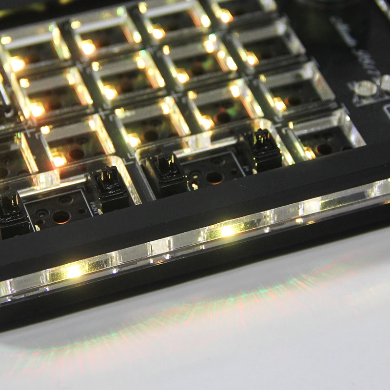 Numpad Rgb Backlight Suporte Via Programação Função Macro Vermelho Branco Interruptor Amarelo Teclado Hotswap Almofada Mecânica Novo 17key - Imagem 3