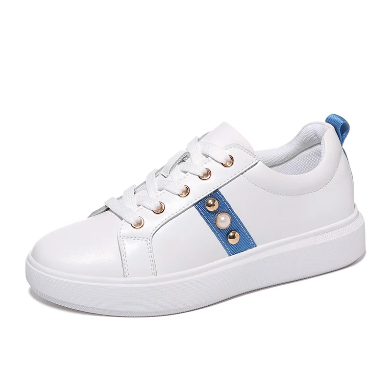 

Hot Sale 2019 Fashion Sneakers Women Flats White Shoes Rivet Bling Casual New Creepers Shoes Lover Shoes Plus Size B0035