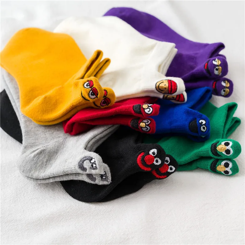

Dropshopping Kawaii Embroidered Expression Candy Color Woman Socks Happy Fashion Girls Ankle Funny Women Cotton Summer Socks
