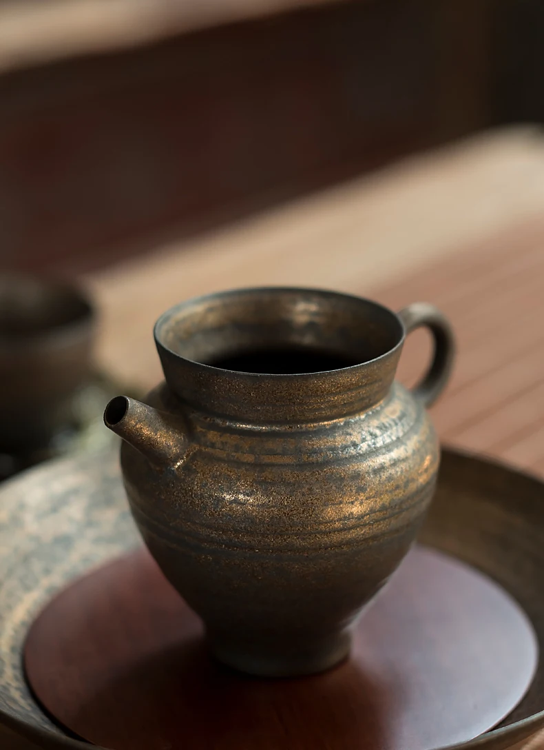 LUWU ceramic tea pitchers chahai tea infusers chinese kung fu tea accessories 200ml