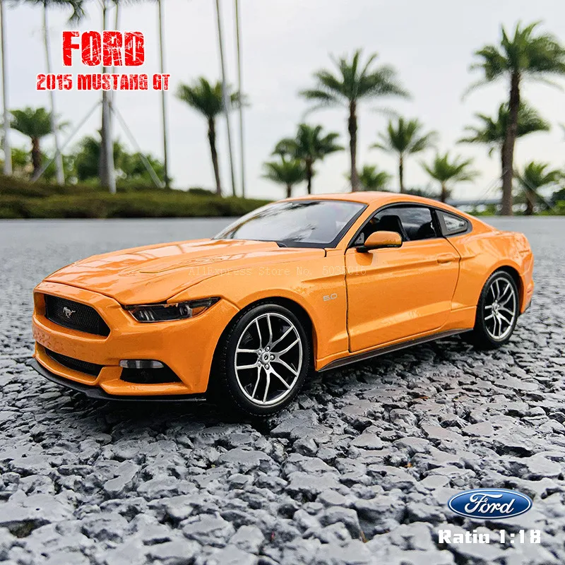 Maisto AMG GT & 2015 Ford Mustang GT セット Maisto AMG GT & 2015 Ford Mustang GT セット ミニカー 1/18