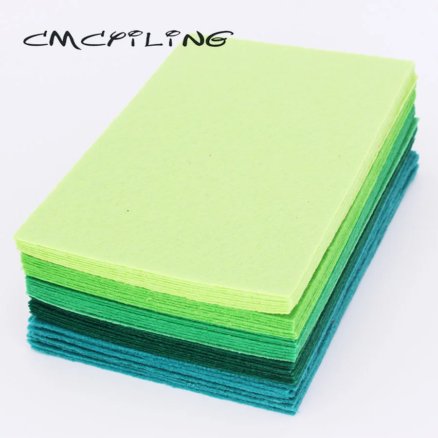 

CMCYILING 40 Pcs/lot 10*15cm Felt Fabric 1 MM Thickness Polyester Cloth For DIY Sewing Crafts Scrapbook Felt Sheets Green