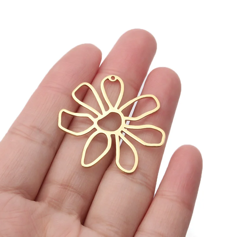 

10pcs Fashion Brass Charms Flower Pendant Charms For Women DIY Necklace Earrings Vintage Accessories Jewelry Findings Making