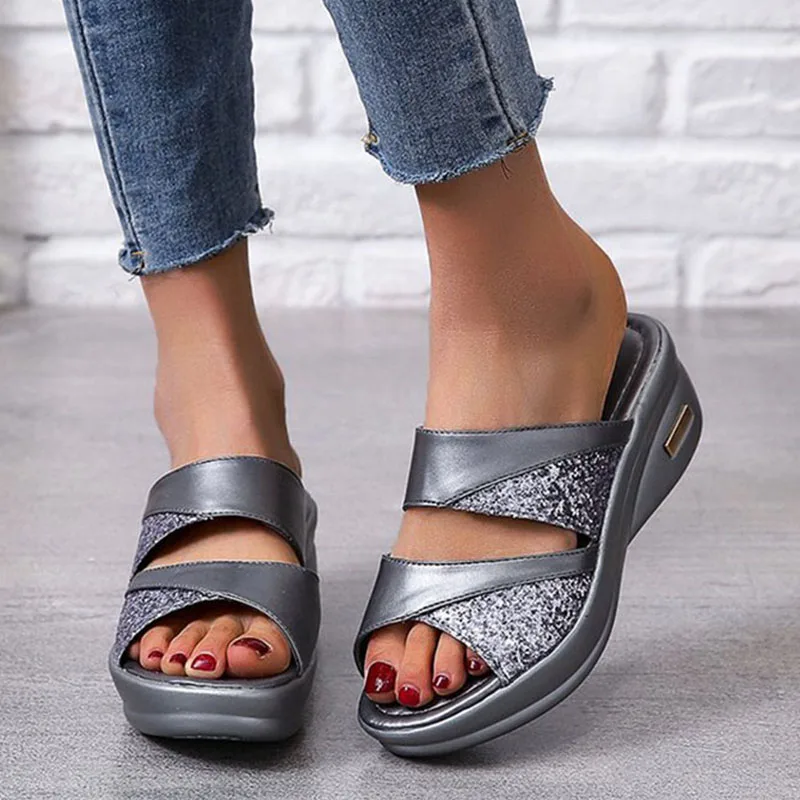 ladies soft leather sandals