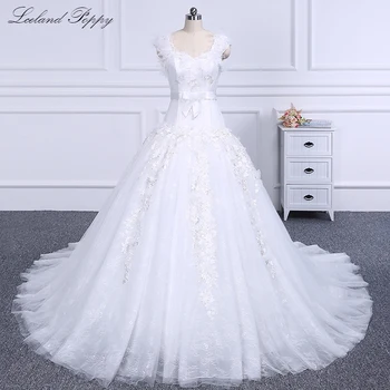 

Lceland Poppy Real Photos A-line Lace Appliques Wedding Dresses 2020 Plus Size Sleeveless Floor Length Bridal Gowns Court Train
