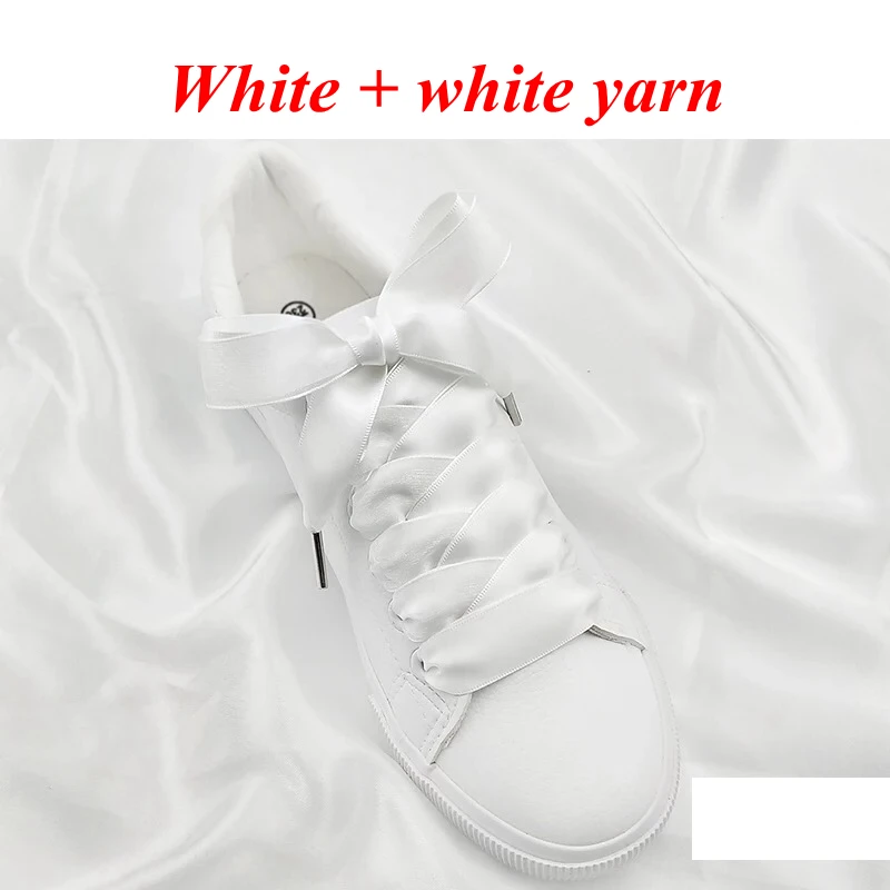 White white 1 пара атласных шелковых лент шнурки двусторонний снег пряжи обуви кружева модные кроссовки шнурки 2 см ширина 80/100/120 см длина - Цвет: White white