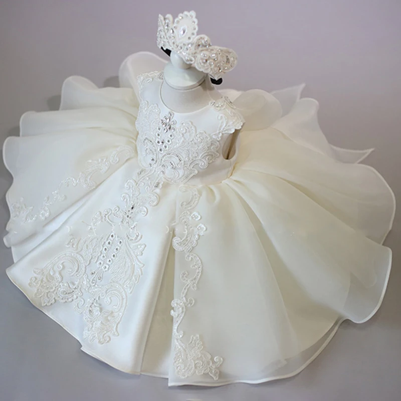  �ҳ� ũ�������� ���� ȭ��Ʈ ��ũ �巹�� ���� ���� ù ��° ���� ����� ���� ��Ƽ ����  Vestidos