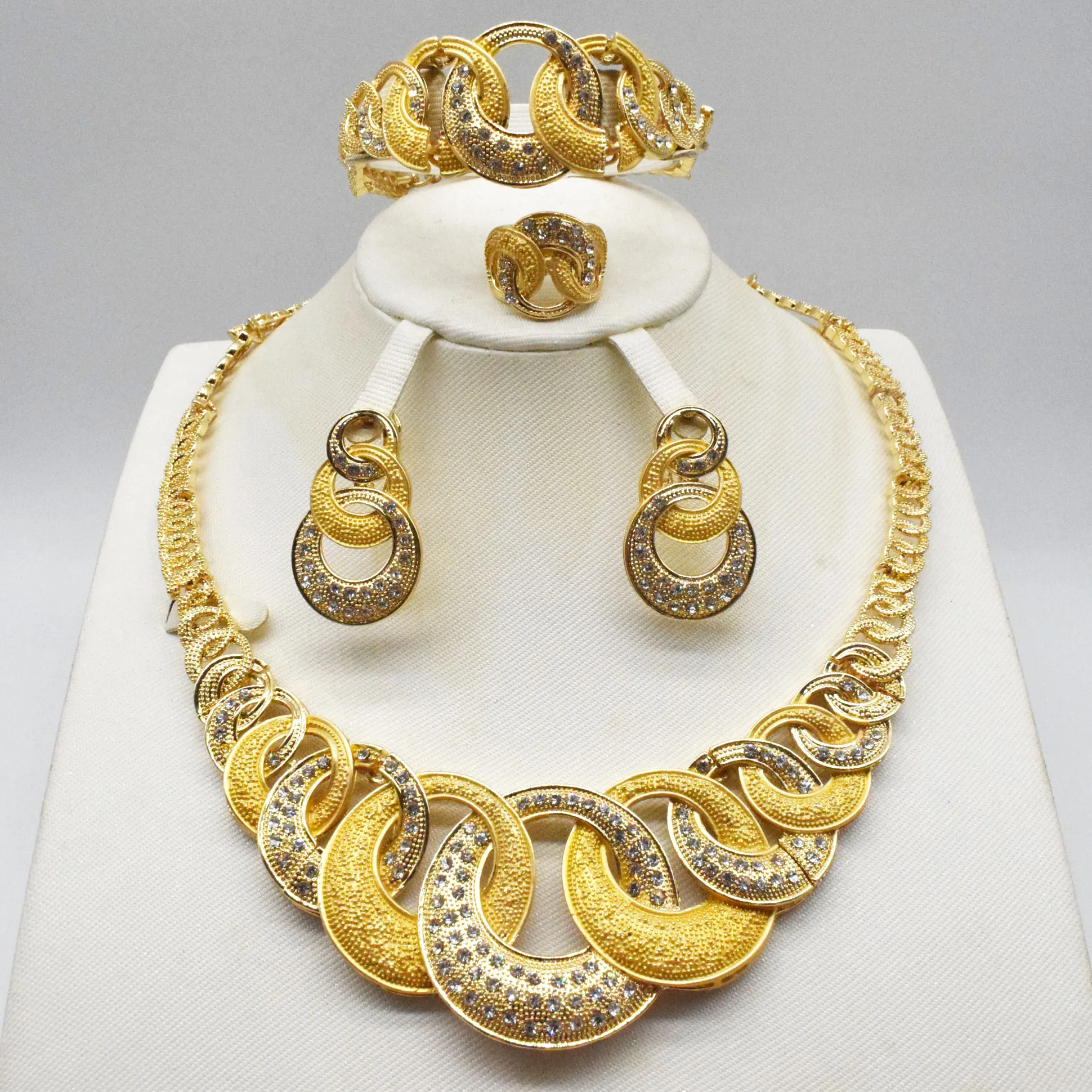 Роскошные нигерийские женские свадебные ювелирные изделия набор ожерелье серьги, браслет, кольцо невесты Дубай золотые ювелирные изделия, Африканский бисер набор