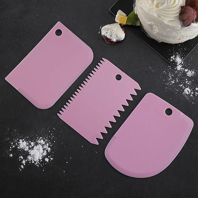 3pcs Торт шпатели с лезвием резак инструмент для выпечки Пластик выпечки нож для теста торт Гладкий скребок ножей шеф-повара Fondant(сахарная) "сделай сам" крем-скраб - Цвет: Pink