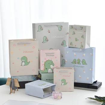 

10pcs cartoon dinosaur Baby shower Portable cosmetic gift paper bag children's day birthday gift packaging clothing shopping bag