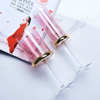 

Floating European Glass Red Wine Cup Net Red Wine Cup Household Champagne Cup Coloured Candlestick Decorated with Two High Foot