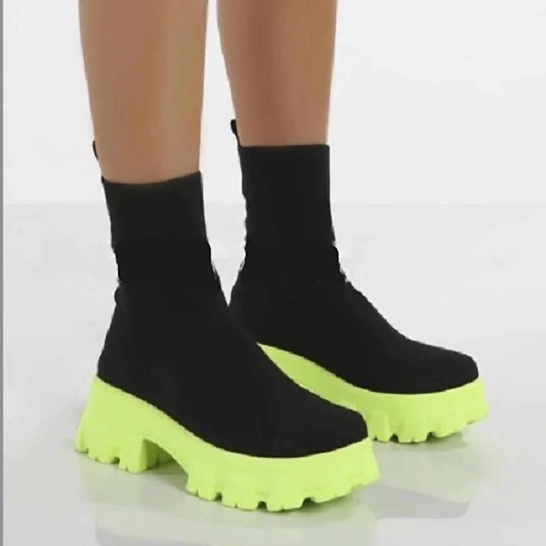 2022 New Autumn Winter Boots Couple Socks Shoes Women Thick-soled Casual Large Size Knitted Short Boots Women Botas De Mujer 