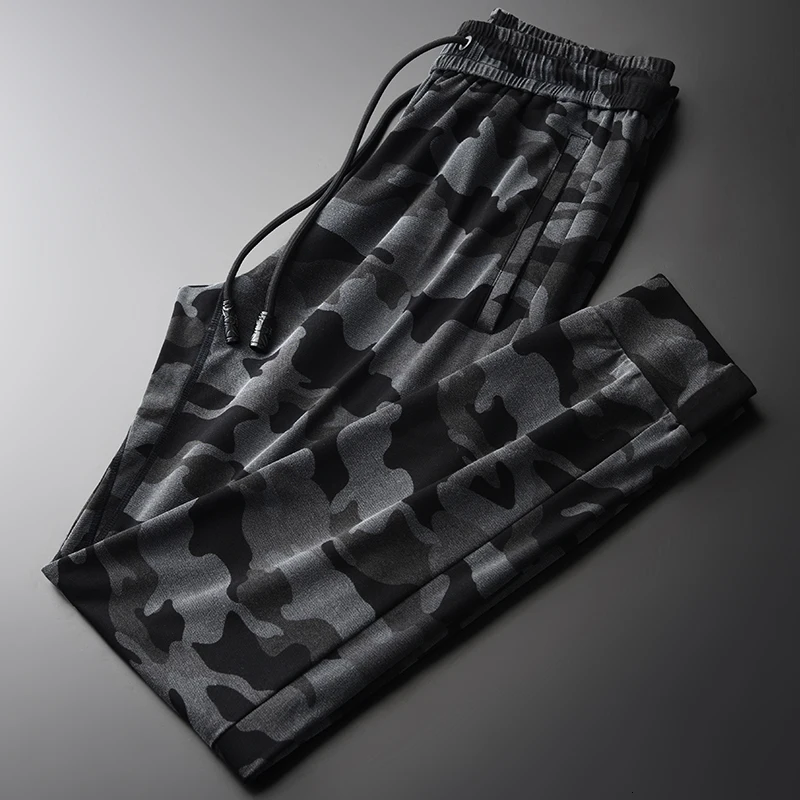 Mens Pants Luxury Camouflage Printing Casual Sport Men Pants Plus Size 4xl Hight Quality Fashion Slim Fit Man Pants