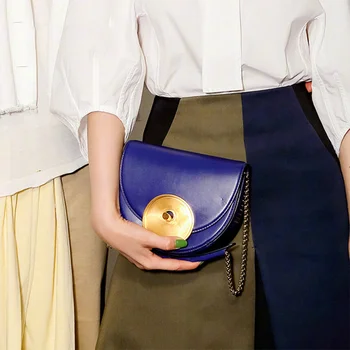 

Saddle Shape Women's Bag Chain Solid Color Shoulder Bag Casual Fashion Female Crossbody Bags High Quality Bags For Women 2020