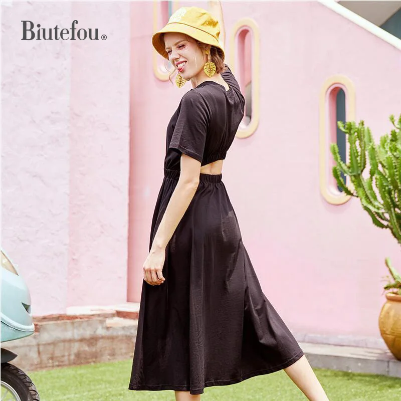 

2020 Summer solid color dresses back hollow out elastic waist women long dresses