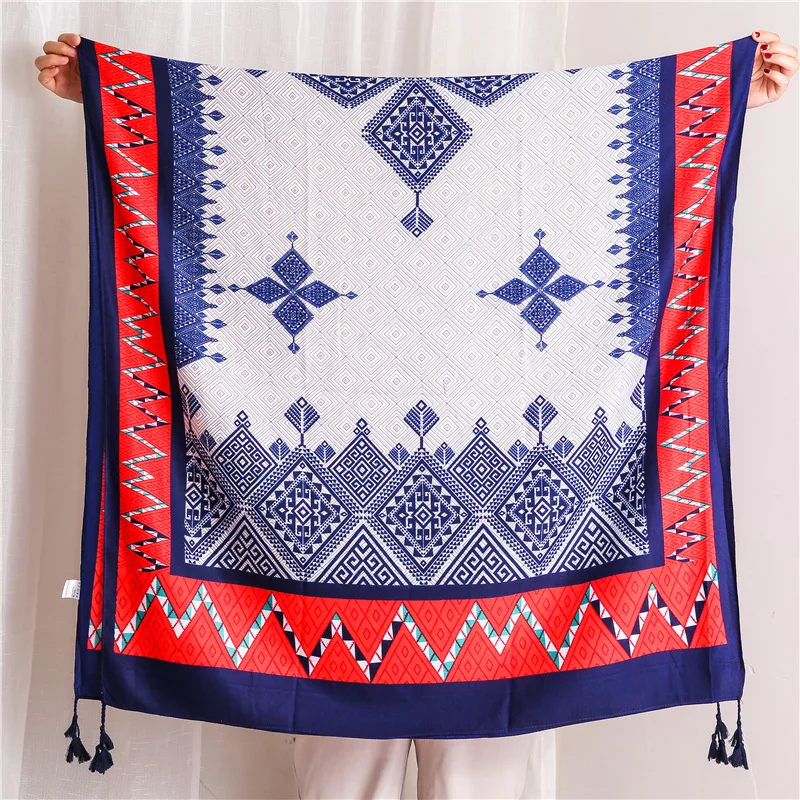 11409199887_906224695