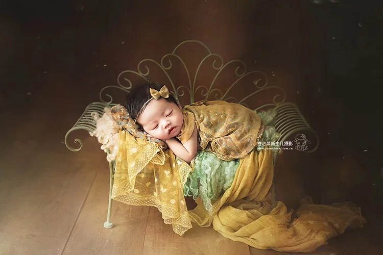 

Romantic style princess baby floral dress three-piece original design baby photo newborn photography props