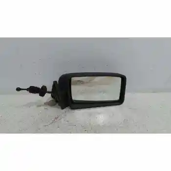 

RIGHT REARVIEW RENAULT 9