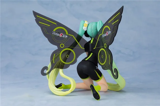 Отличный человек игрушка подарок гоночный автомобиль Hatsune teamuyo должен помочь Тони