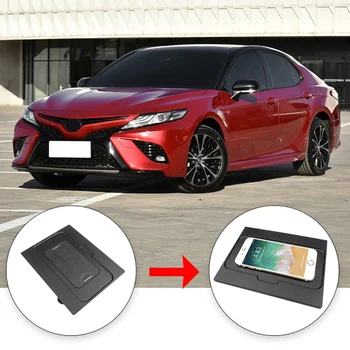 

Car Wireless Phone Charger for iPhone 8 X XS Fast Wireless Charging Car Console Charger For Toyota Camry Qi Draadloze Oplader