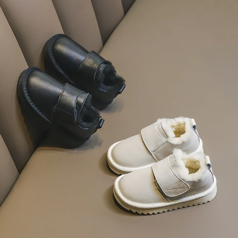 

Kids Shoes 2019 Winter New Children's Warm Soft Bottom Snow Boots Boys and Girls Leather Real Wool Cotton Shoes