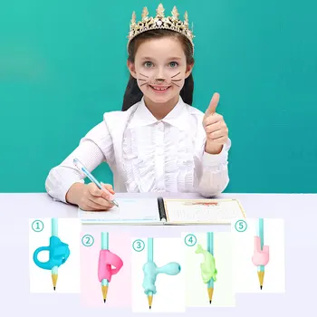 

Writing Aid for Preschool Kid Pencil Grip student Handwriting Silicone Training Pencil Gripper used by both lefties and righties