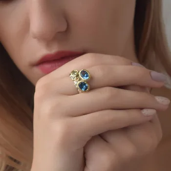 

Oval Sky Blue crystal Ring Fast Delivery Gun Black+Gold 2Tone Jewellery Cool Ring for Cocktail Party Special Jewelry rings