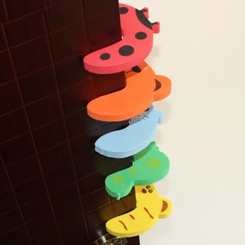 

Baby Safety Protection Child Safety Cute Animal Security Card Door Stopper Baby Newborn Care Child Lock Protection Home