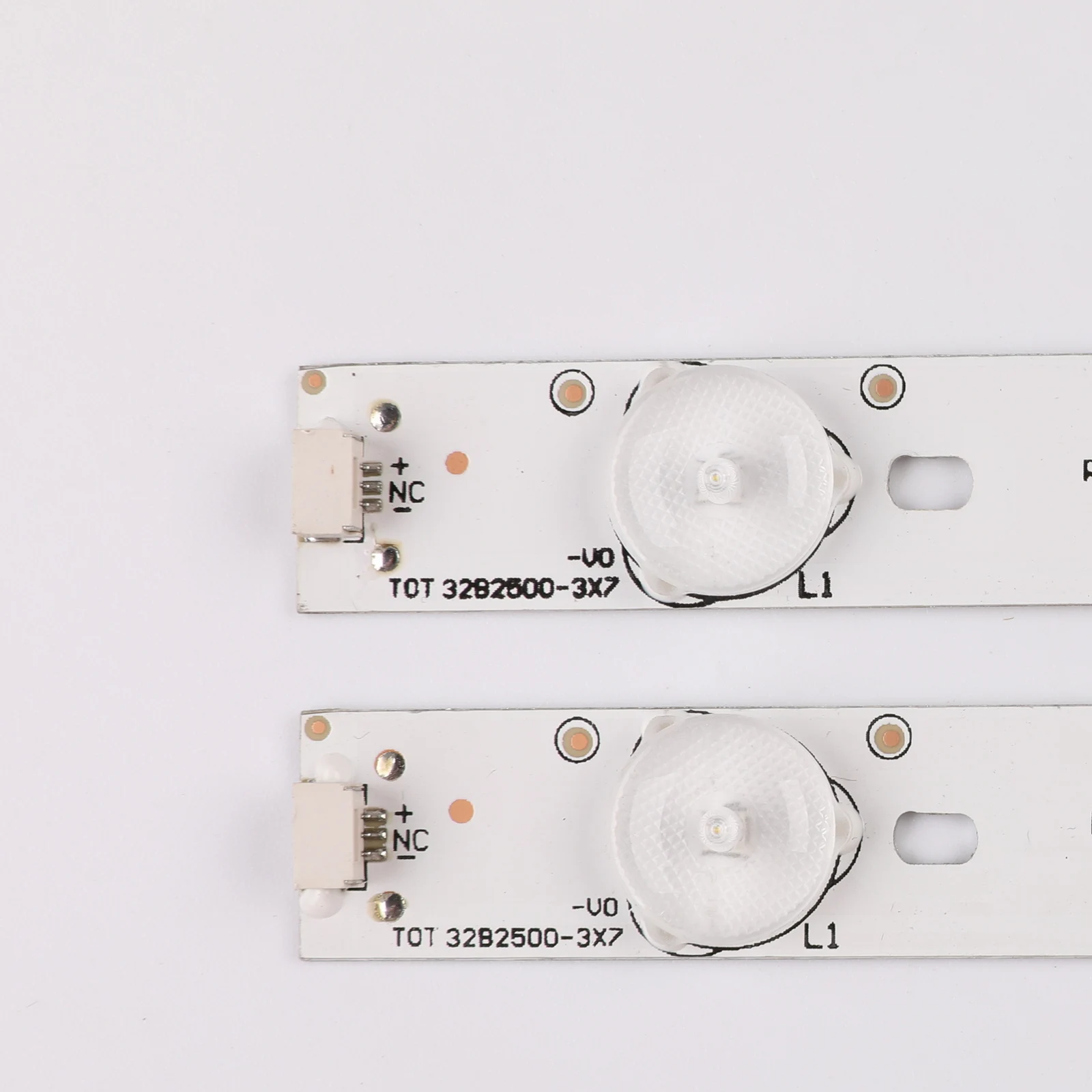 TCL ο   L32F3320-3D Ʈ  TOT-32B2500B-3X7 4c-lb320t-yh7