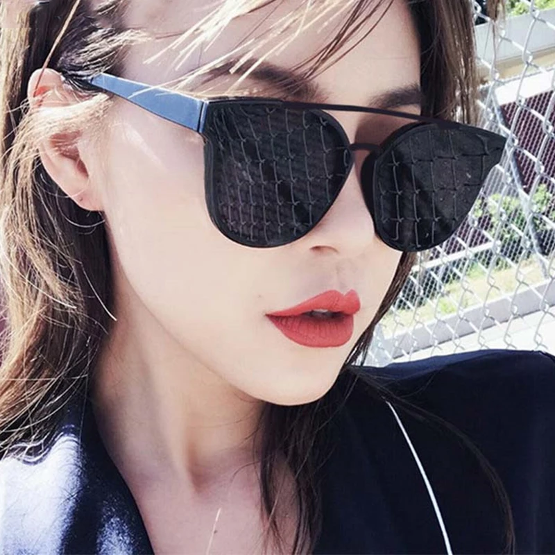 

2020 Vintage Butterfly Sunglasses for Women Luxury Plastic Ocean Lens Sun Glasses Classic Retro Outdoor Oculos De Sol Gafas