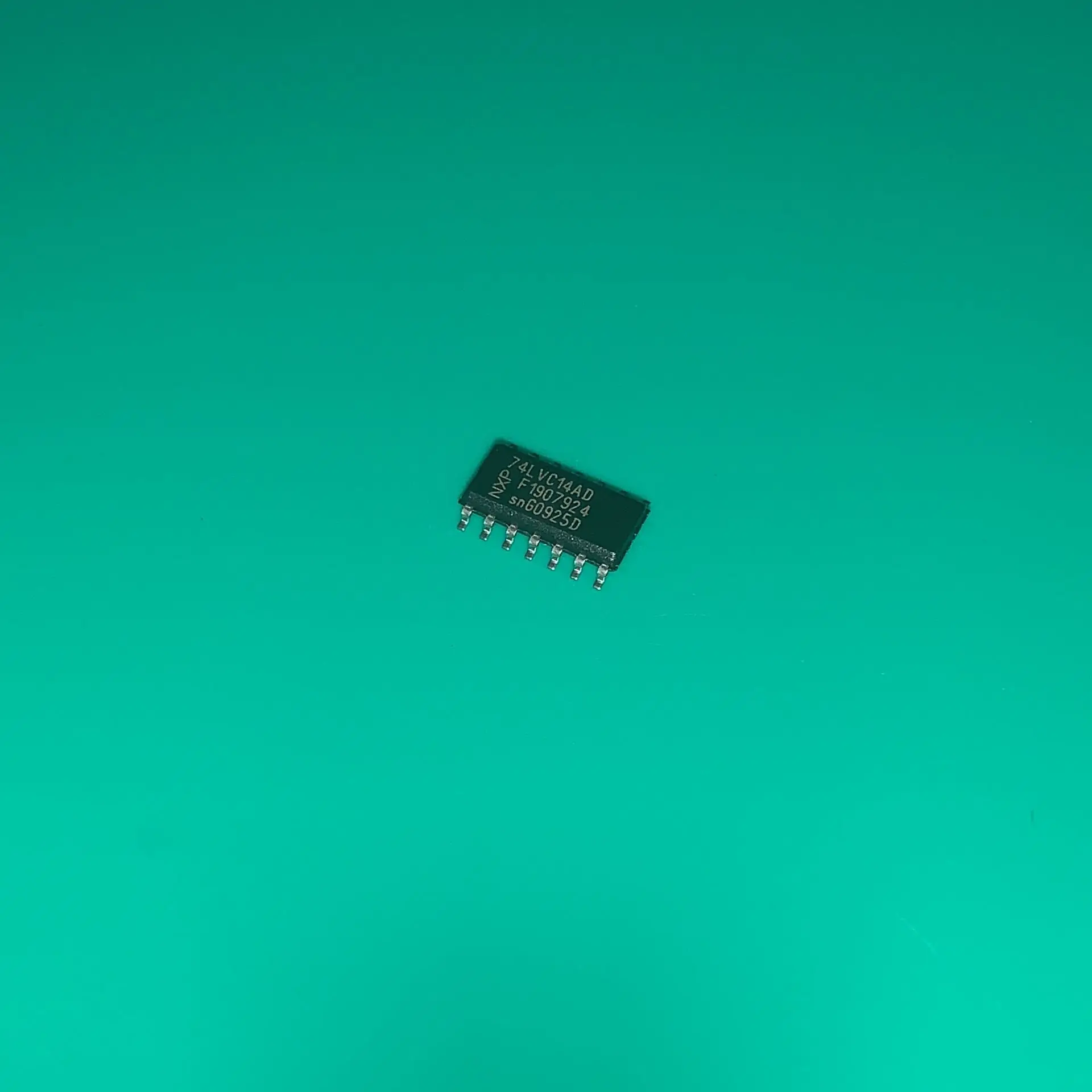 10 шт./лот 74LVC14AD SOP14 74LVC 14AD IC SCHMITT TRIG HEX INV 14soic 118 sn74lvc14адr 74LVC14A D 74 LVC14AD | Обустройство