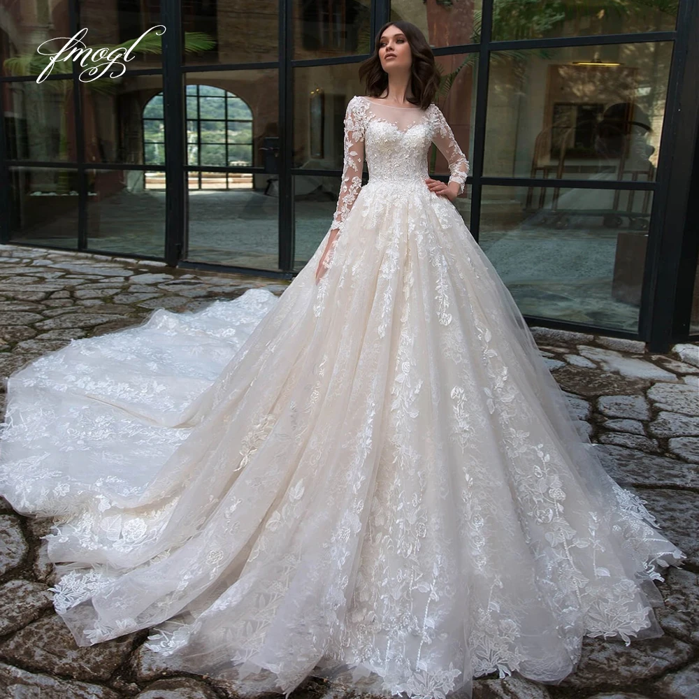 

Fmogl Elegant Long Sleeve Lace Princess Wedding Dresses Luxury Appliques Beaded Chapel Train Vintage A Line Bridal Gowns