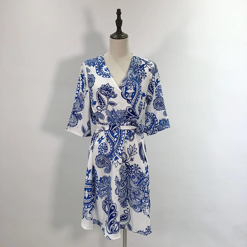 

2019 Summer Vintage Blue and White Porcelain Print Cropped Sleeve Waist Dress