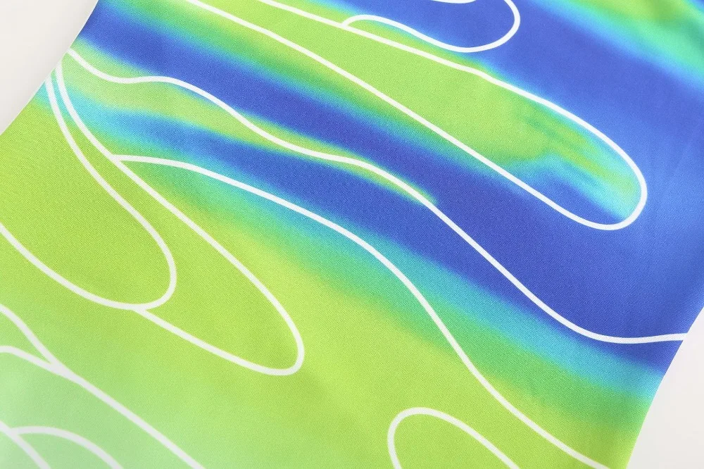 16335351643_765899063