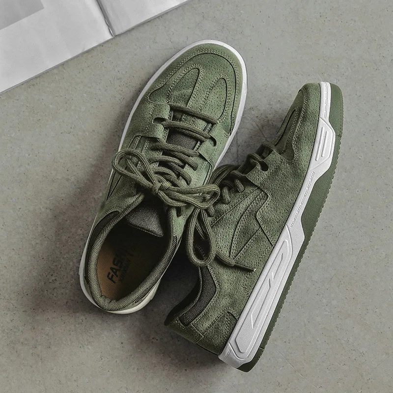 Retro Fashion Men's Casual Shoes 2022 New Fashion Sneakers Men Low Cut Lace-up Faux Suede Oxfords Luxury Men Designer Shoes