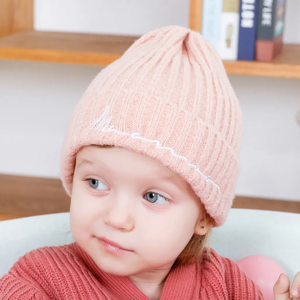 Детская шляпа с помпоном 10 см, бархатная модная шапка, шапки для мальчиков и девочек, милая шапка для малышей, одинаковые шапки для всей семьи, милые детские шапки