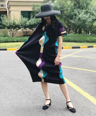 Лидер продаж Miyake fold fashion перо печати o-образным вырезом короткий рукав «летучая мышь» soole платье доступно - Цвет: photo color