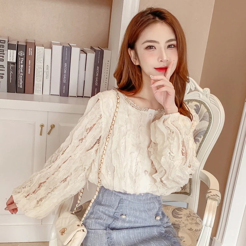 

COIGARSAM Casual Lace Shirt Womens tops New Spring Cute Chiffon Hollow Out Square Collar Women shirts Black Apricot 7355